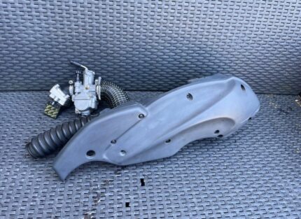 Piaggio / Gilera 125cc 180cc 2 stroke complete inlet - Polini 30mn Carburetor